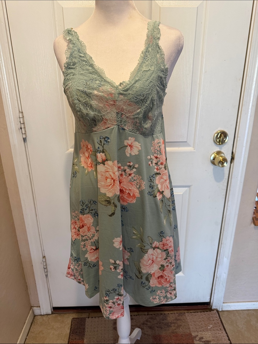 Flora Nikrooz Floral Lace-Trim Nightgown